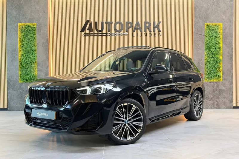 BMW X1 (2023)