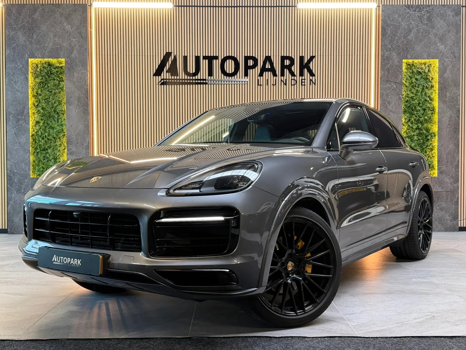 Porsche Cayenne Coupé (2020) — foto 1