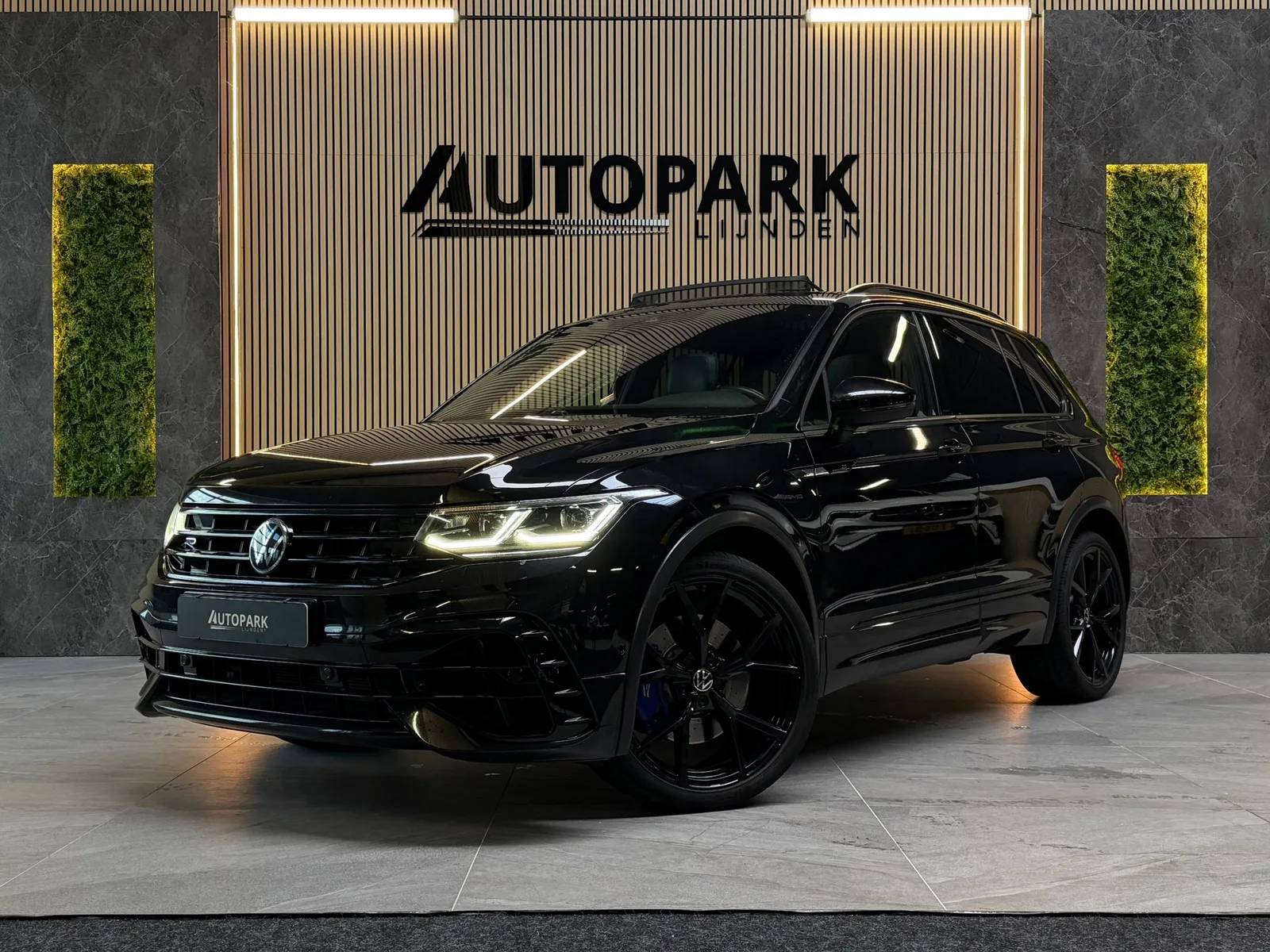 Volkswagen Tiguan (2023) — foto 1