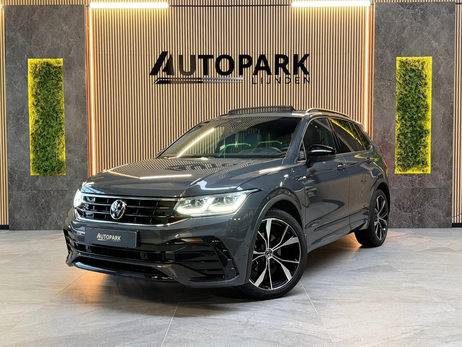 Volkswagen Tiguan (2021) — foto 1