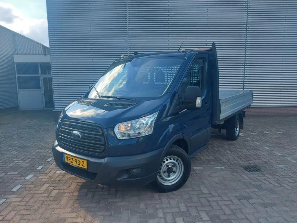 Ford Transit (2015) — foto 1