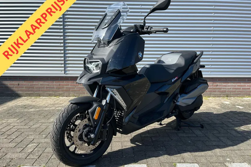 BMW C 400 X (2023)