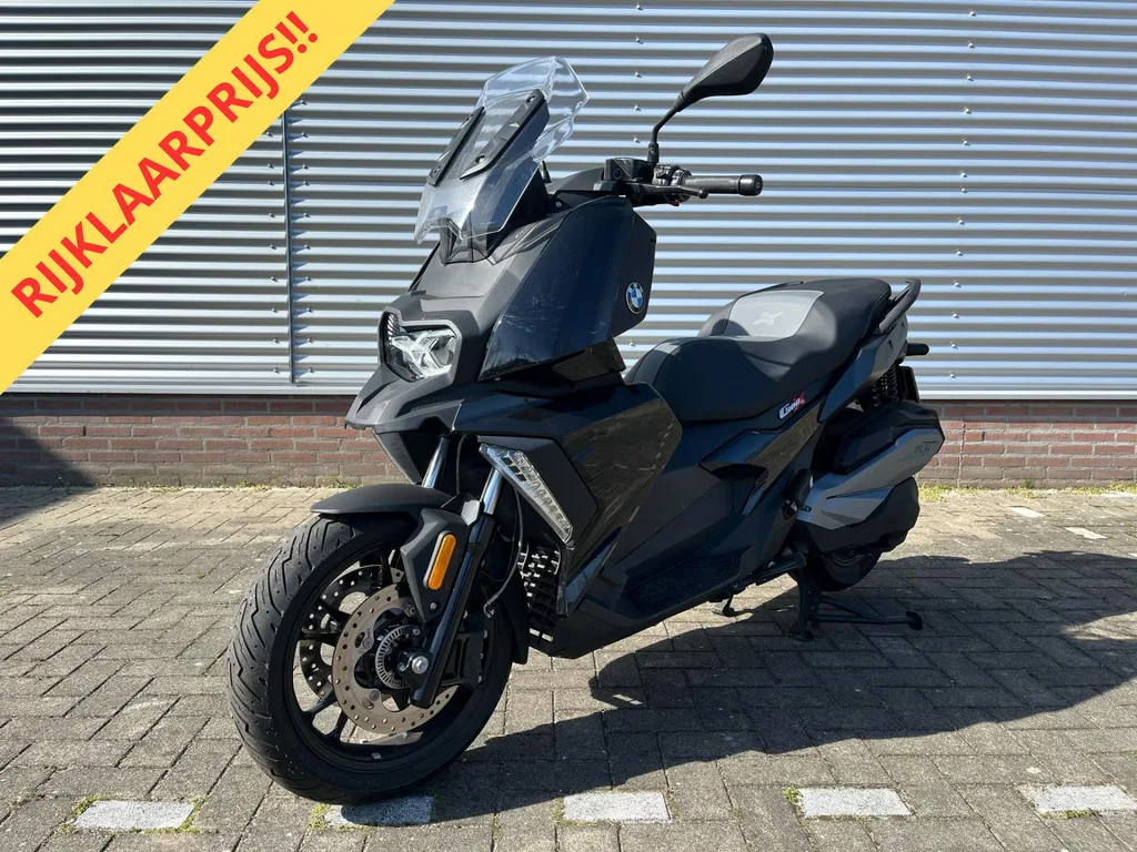 BMW C 400 X (2023) — foto 1