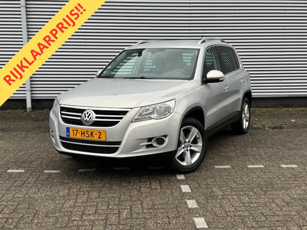 Volkswagen Tiguan (2009) — foto 1