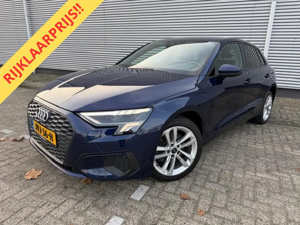 Audi A3 (2022) — foto 1