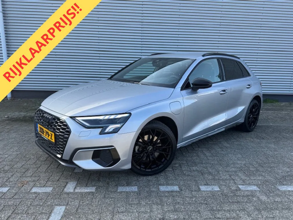 Audi A3 (2024) — foto 1
