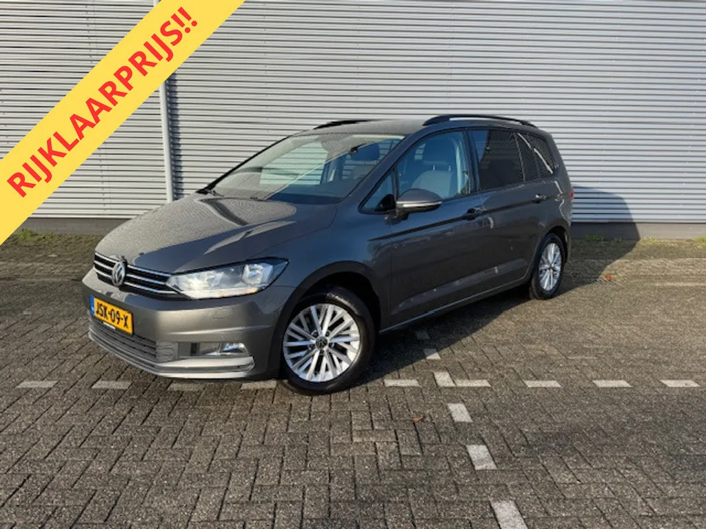 Volkswagen Touran (2016) — foto 1