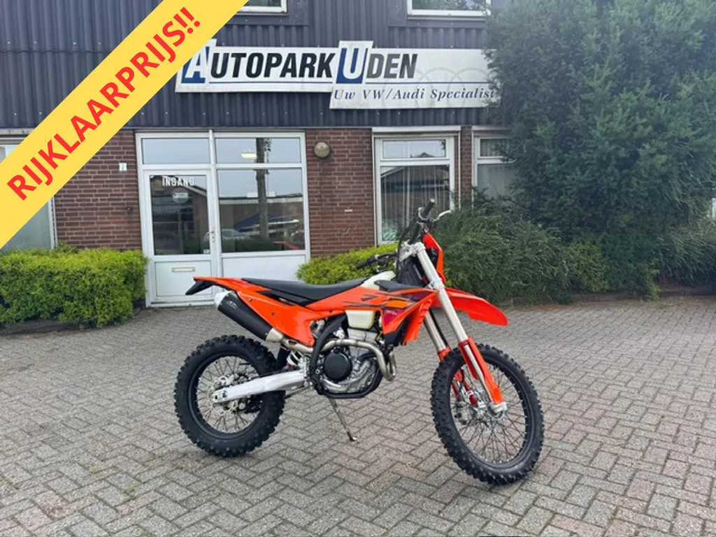 KTM 350 EXC-F (2026) — foto 1