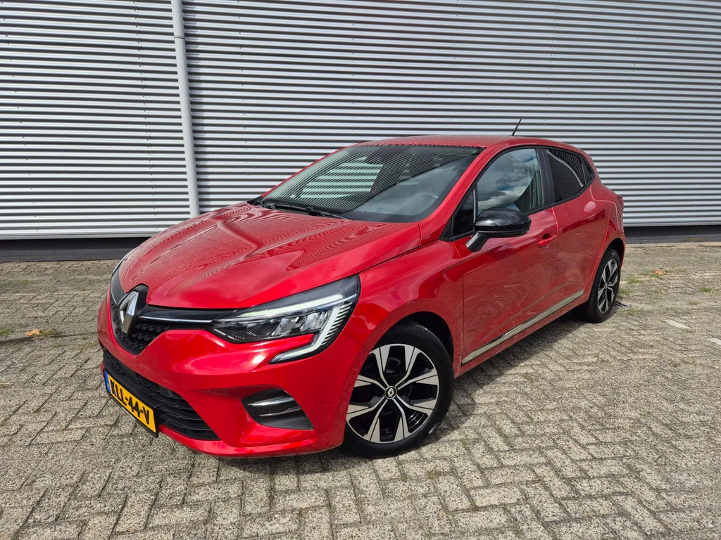 Renault Clio (2023) — foto 1