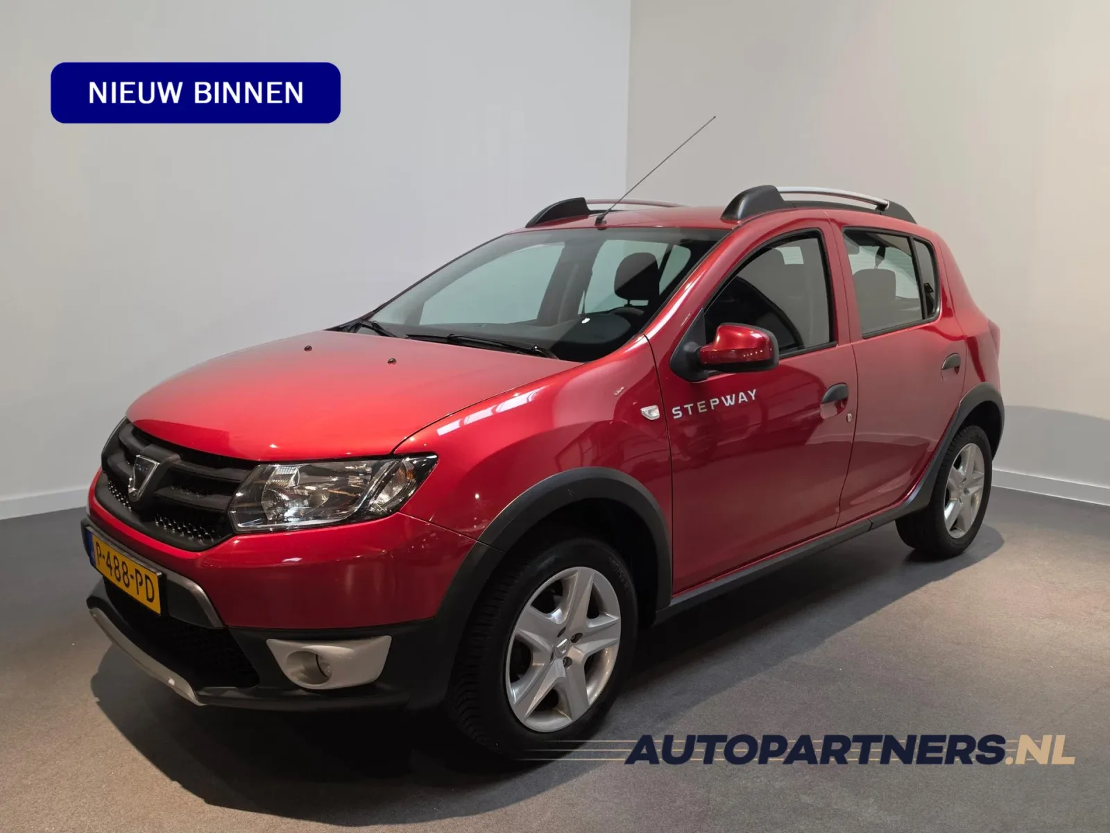 Dacia Sandero Stepway (2014) — foto 1
