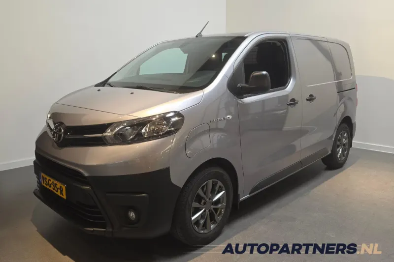 Toyota Proace (2022)