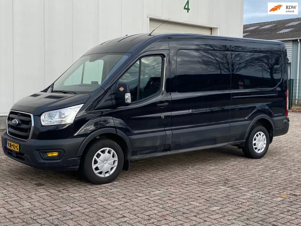 Ford Transit (2021) — foto 1