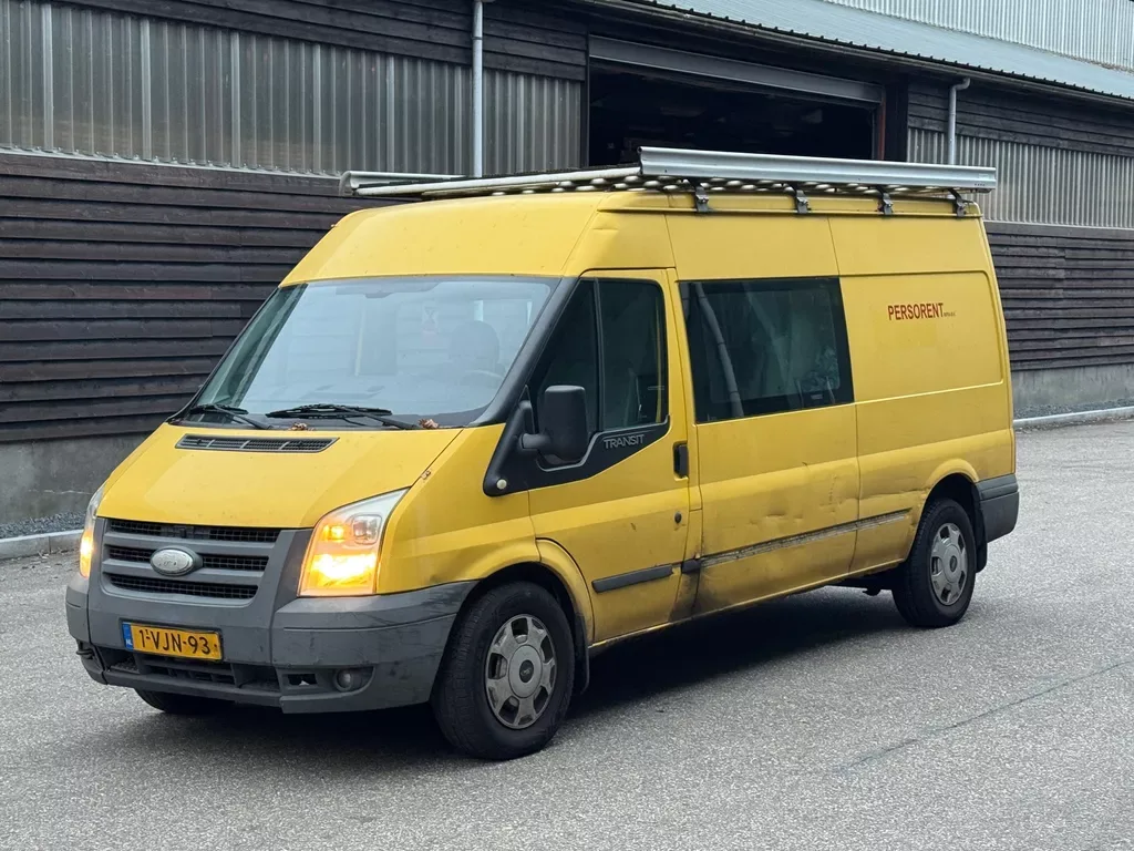 Ford Transit (2010) — foto 1