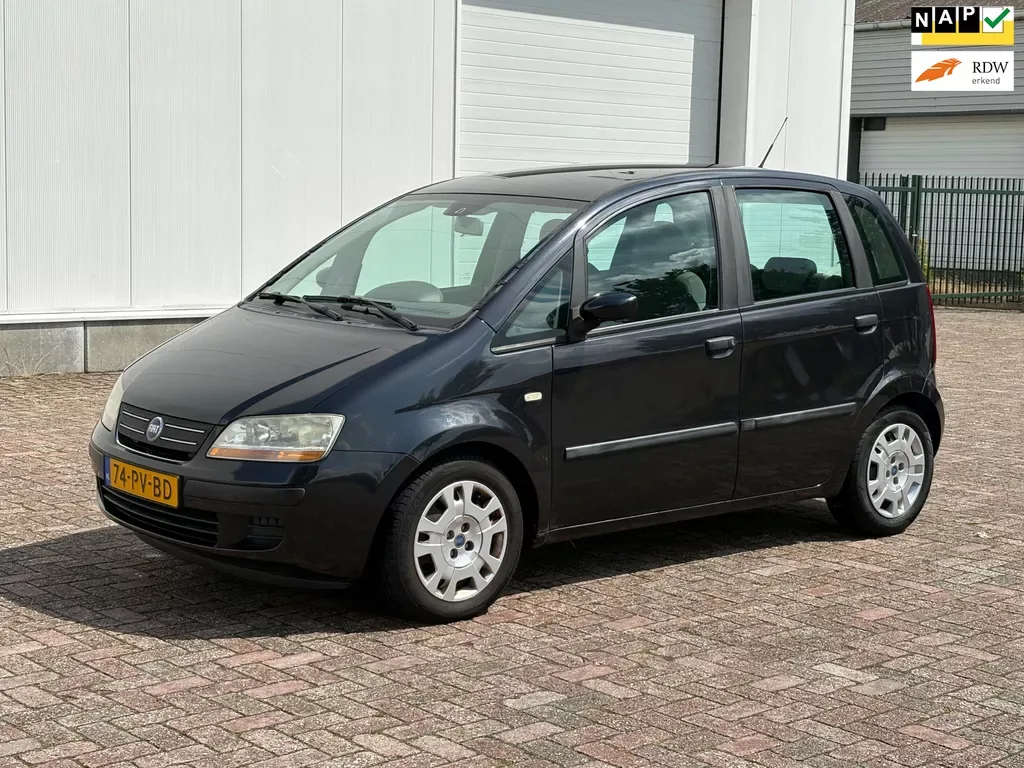Fiat Idea (2005) — foto 1