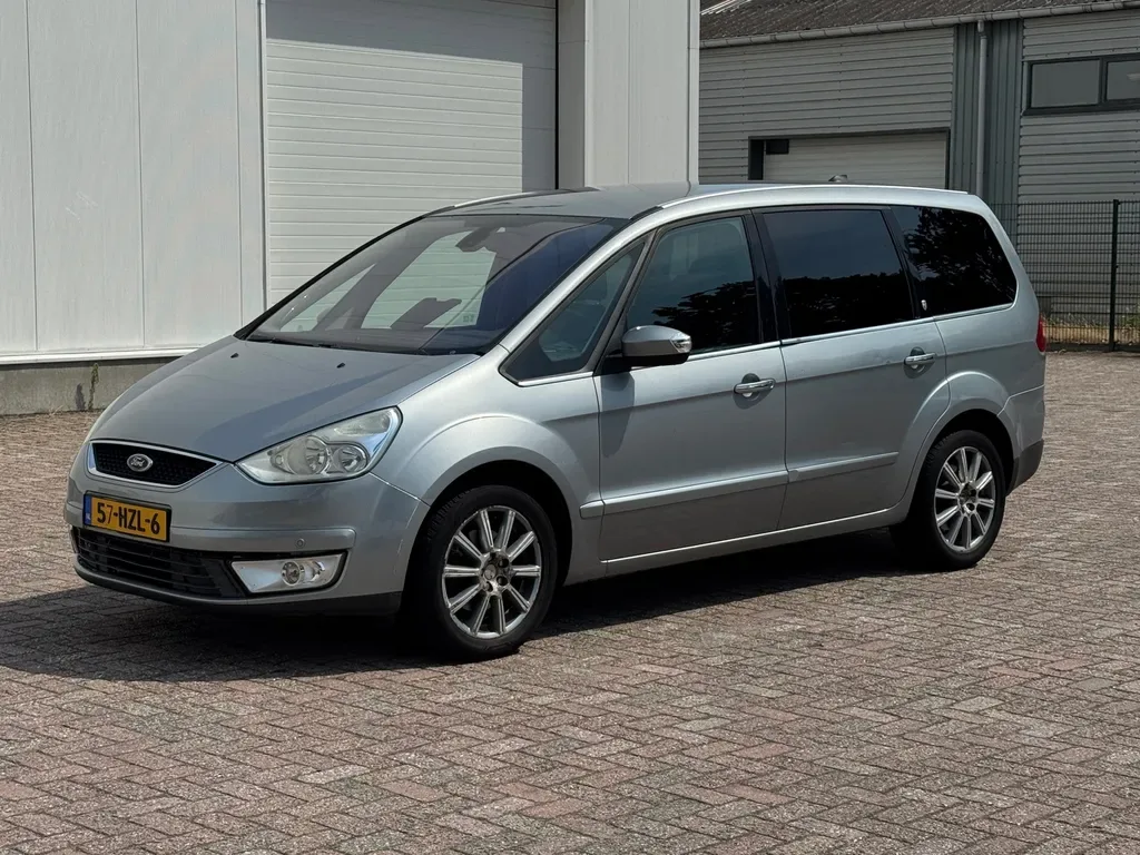 Ford Galaxy (2009) — foto 1