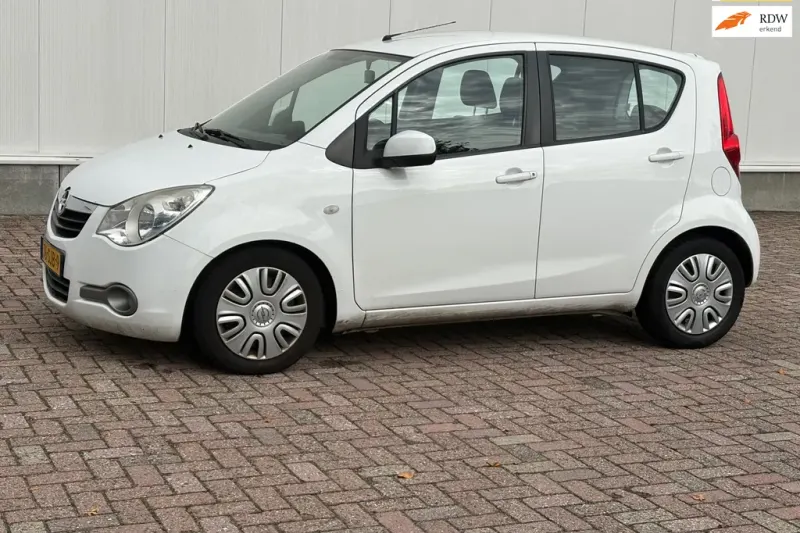 Opel Agila (2011)