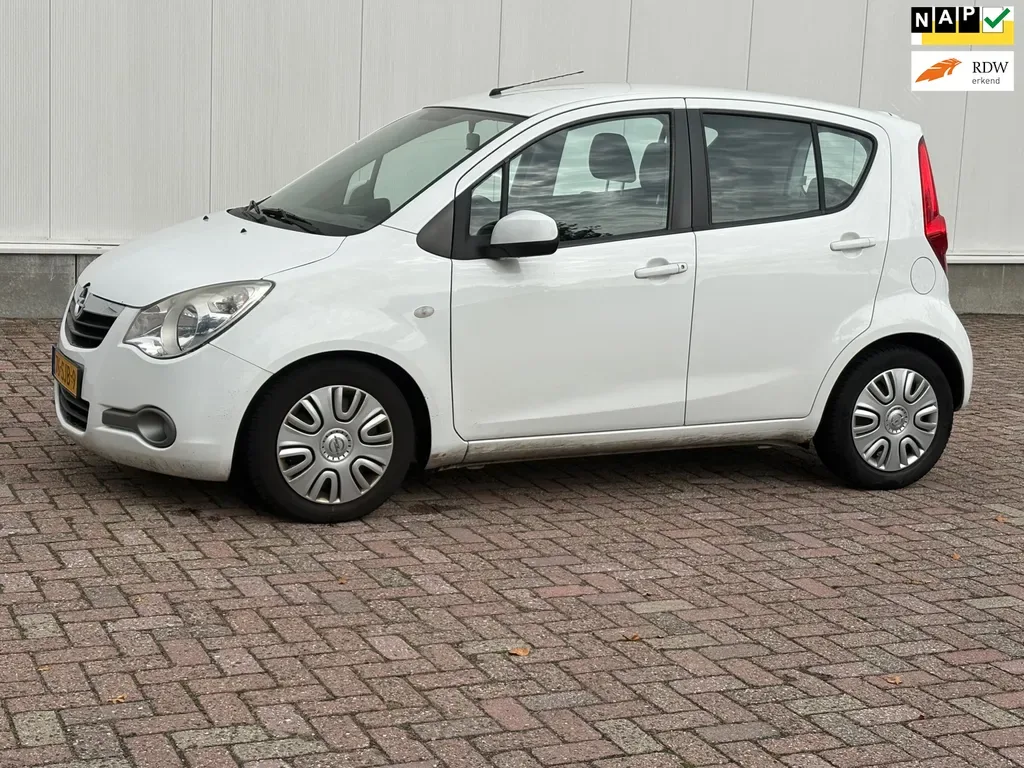 Opel Agila (2011) — foto 1