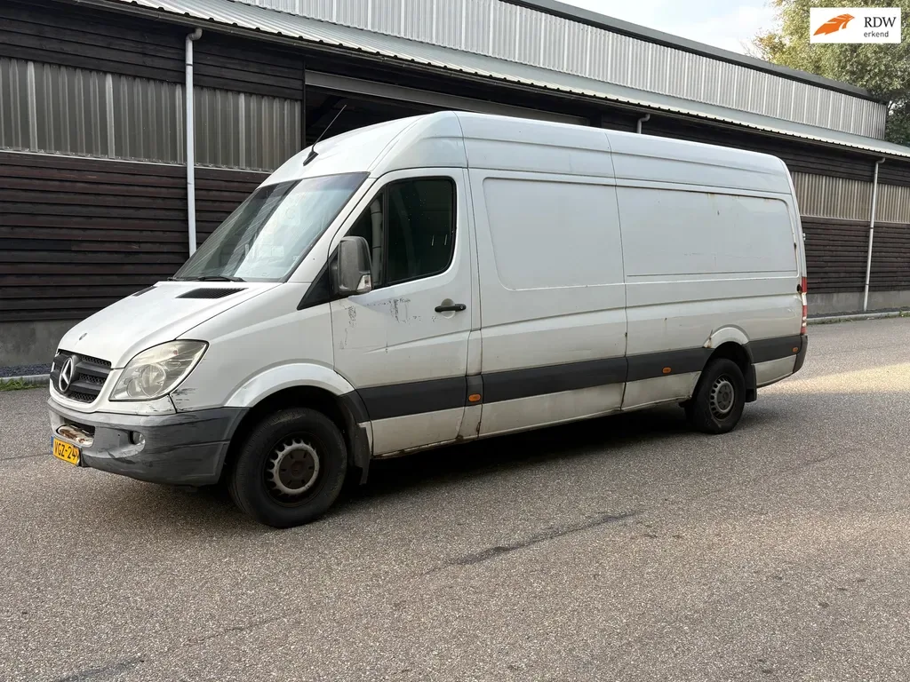 Mercedes-Benz Sprinter (2017) — foto 1