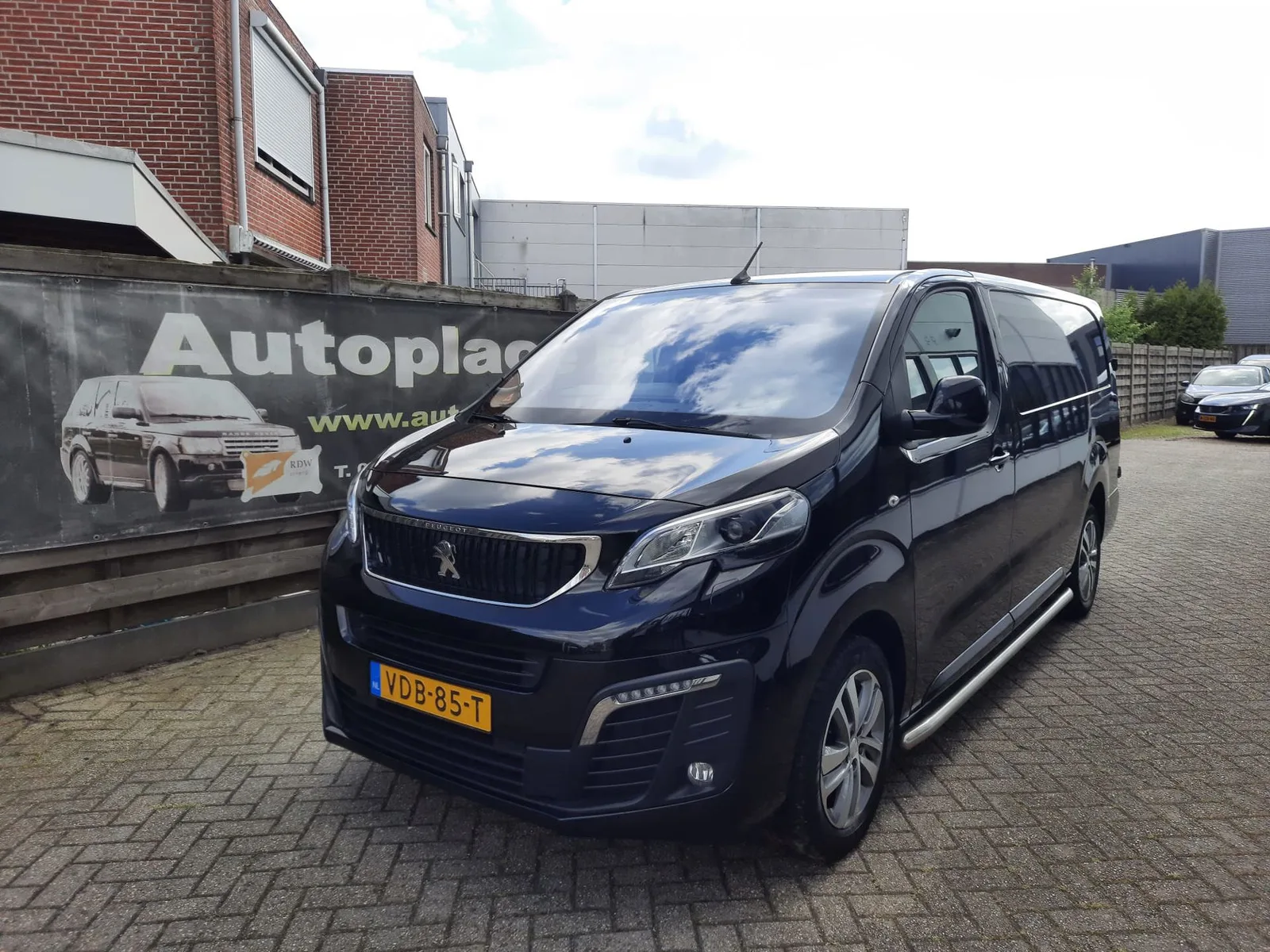 Peugeot Expert (2019) — foto 1