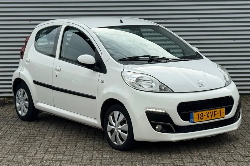 Peugeot 107 (2012)