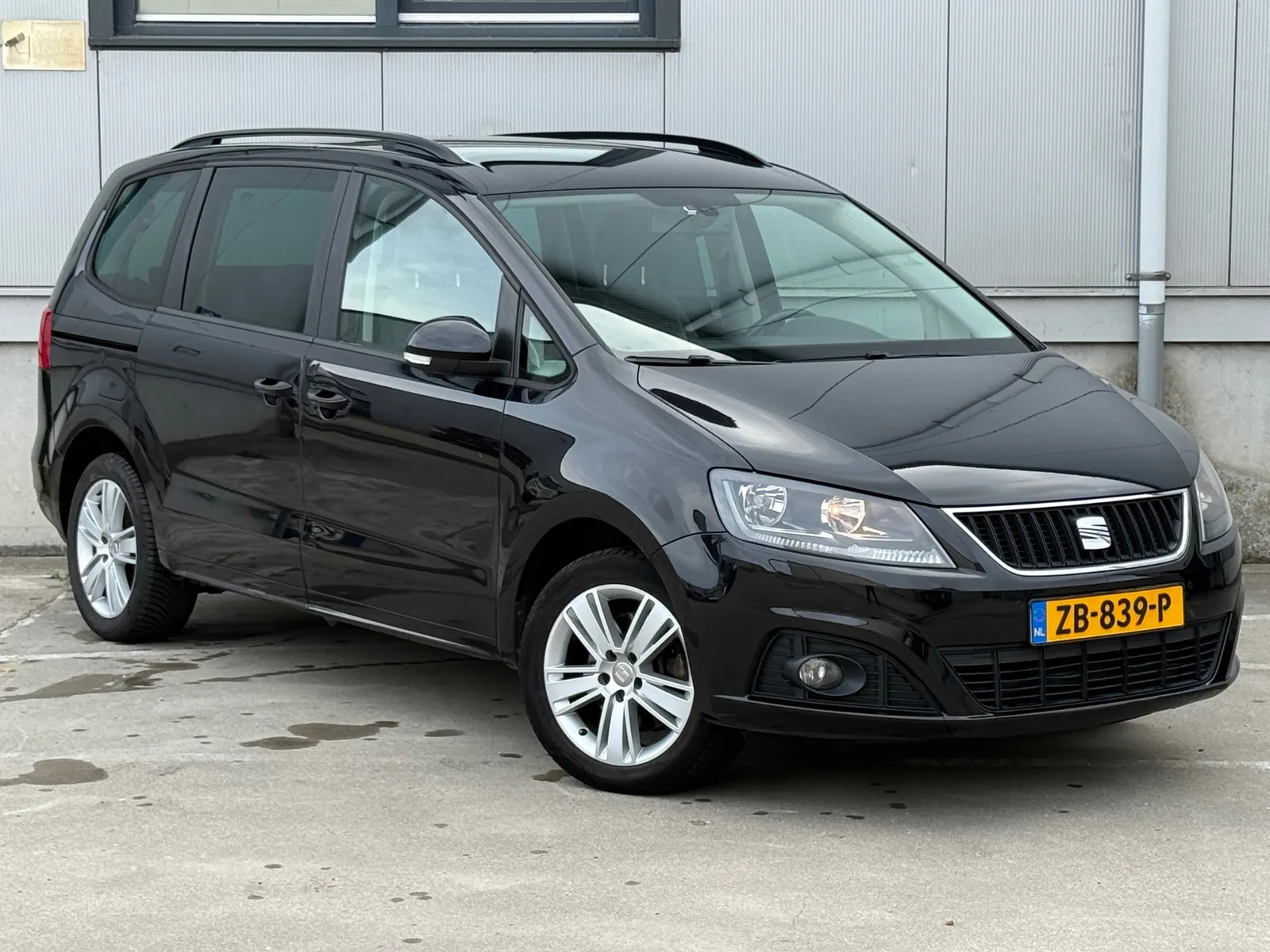 SEAT Alhambra (2013) — foto 1