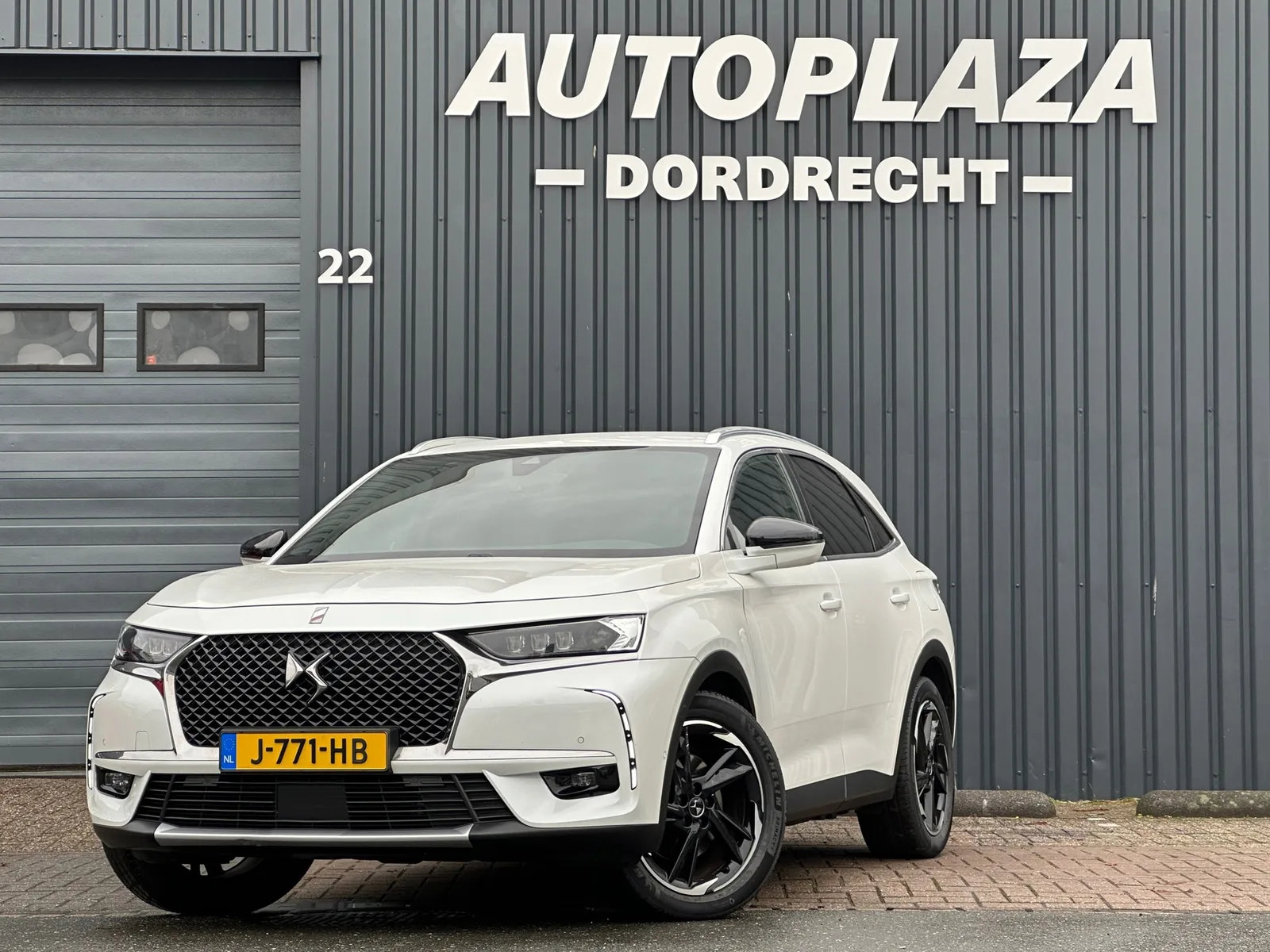 DS 7 (2020) — foto 1