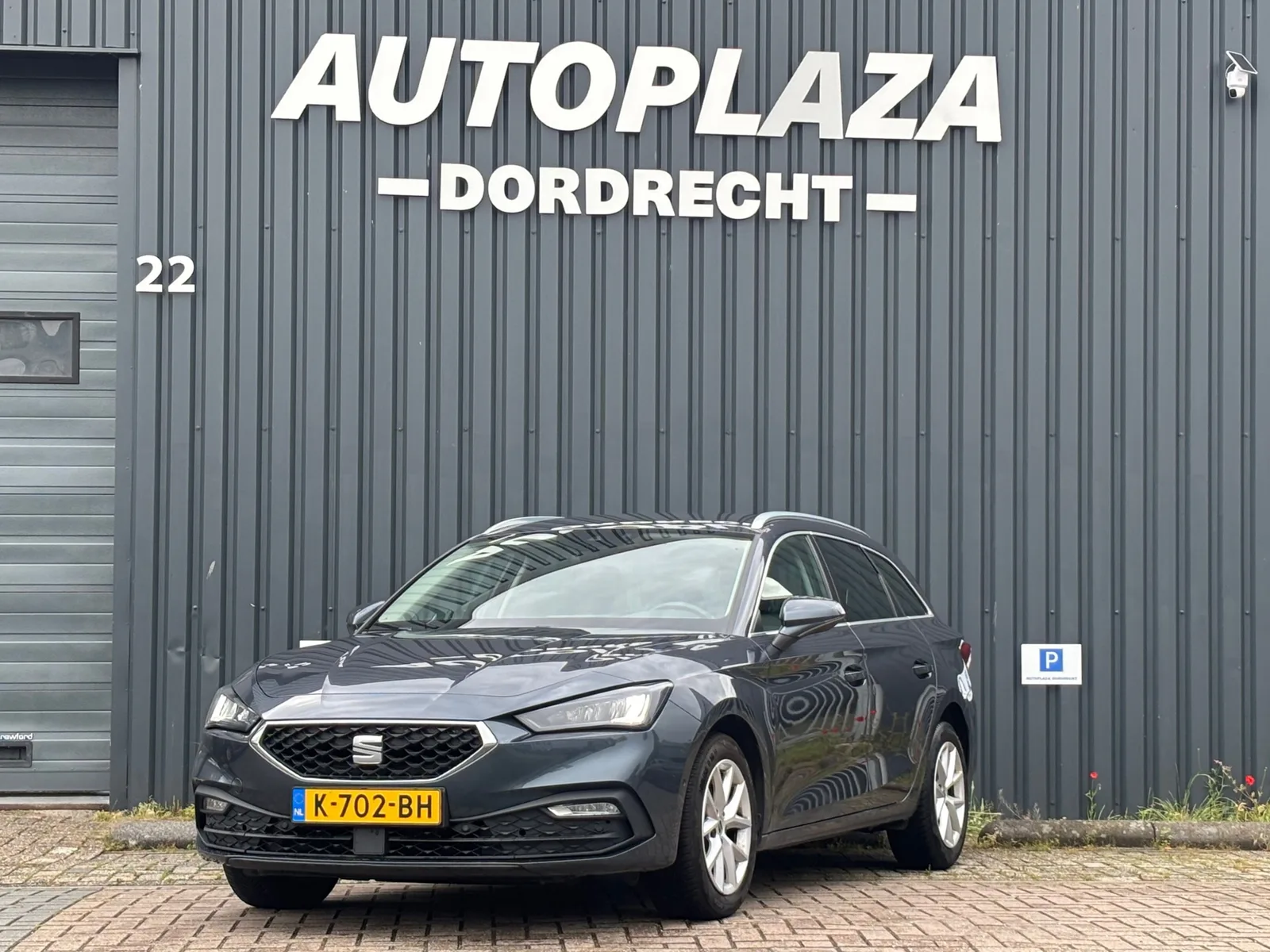 SEAT Leon Sportstourer (2020) — foto 1