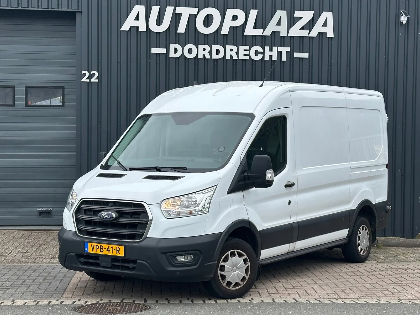 Ford Transit (2020) — foto 1