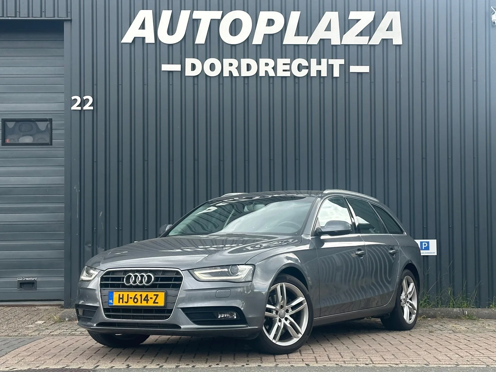 Audi A4 (2015) — foto 1