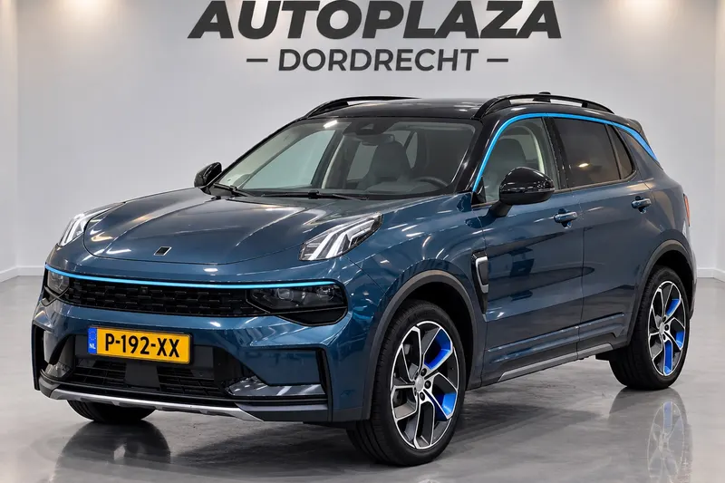 Lynk & Co 01 (2022)