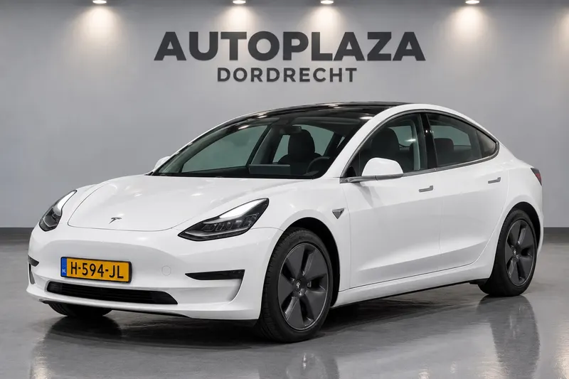 Tesla Model 3 (2020)