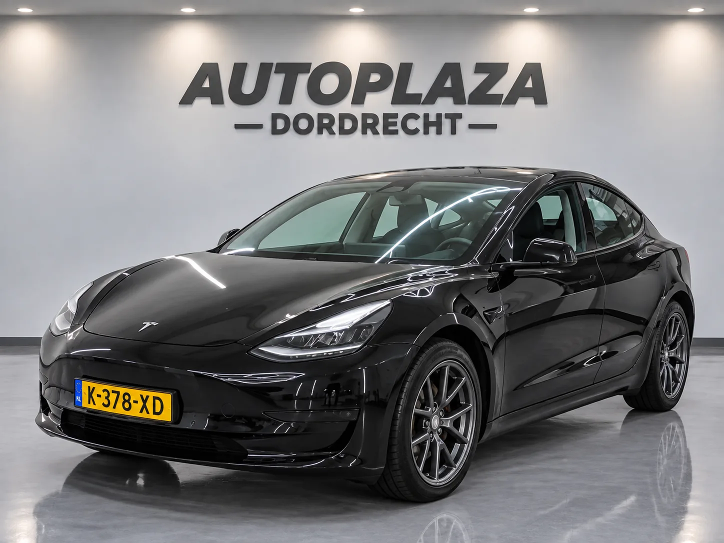 Tesla Model 3 (2021) — foto 1