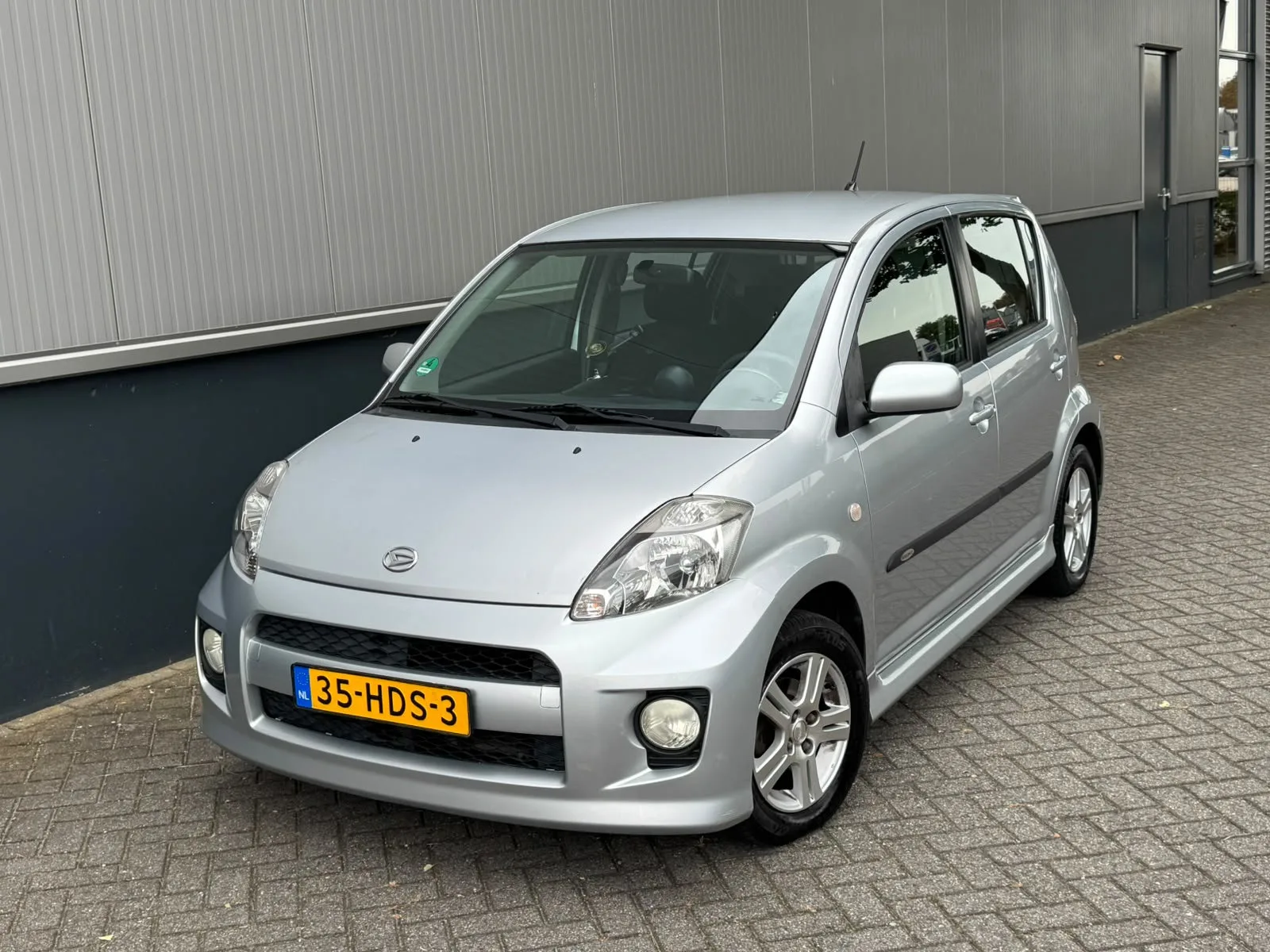 Daihatsu Sirion (2008) — foto 1