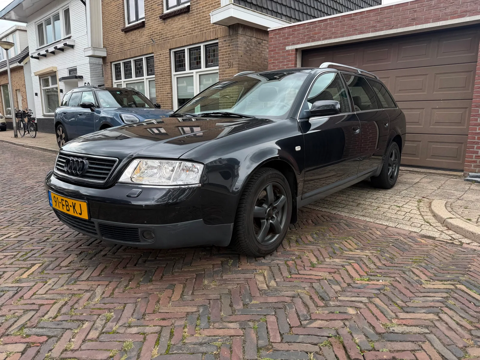 Audi A6 (2000) — foto 1