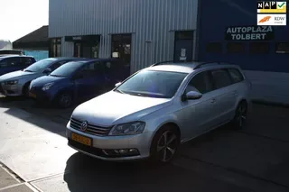 Volkswagen Passat (2011) — foto 1