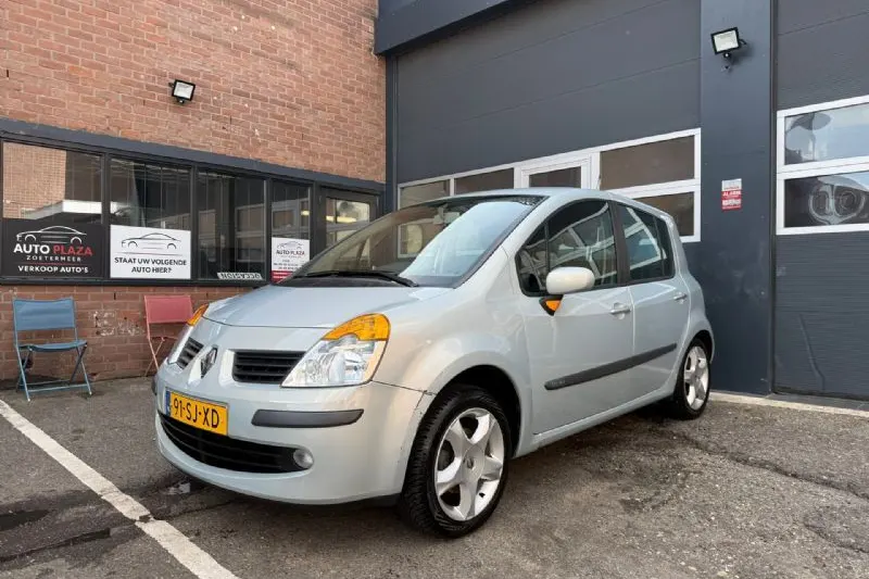 Renault Modus (2006)