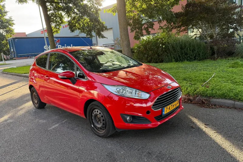 Ford Fiesta (2013)