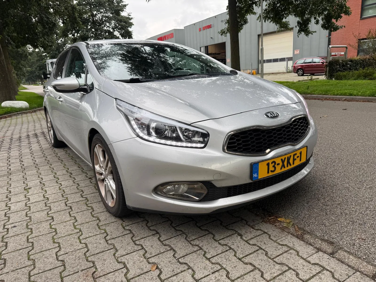 Kia Cee'd (2012) — foto 1