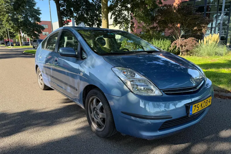 Toyota Prius (2009)