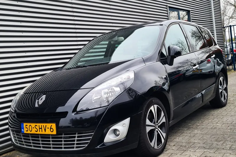 Renault Grand Scénic (2011)