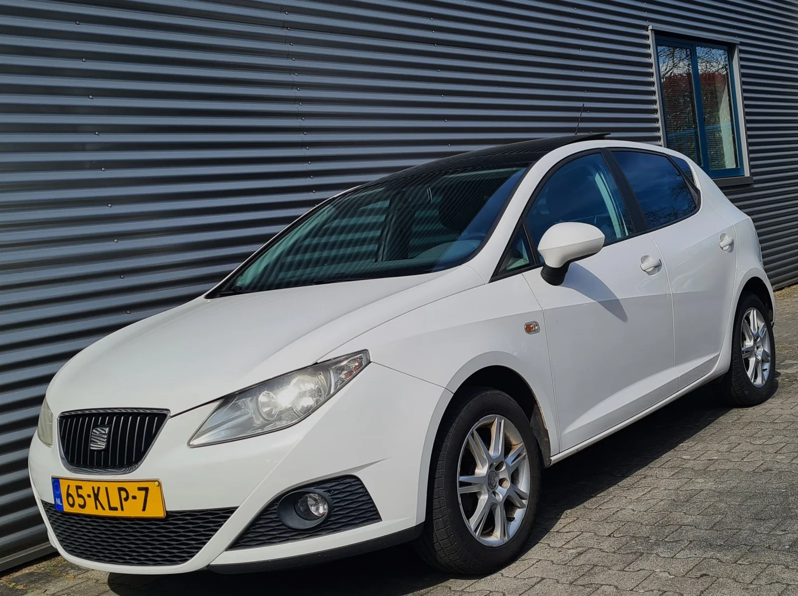 SEAT Ibiza (2010) — foto 1