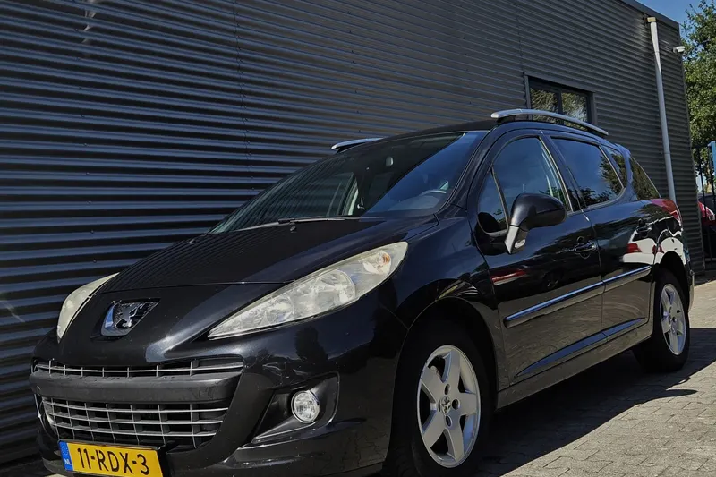Peugeot 207 (2011)