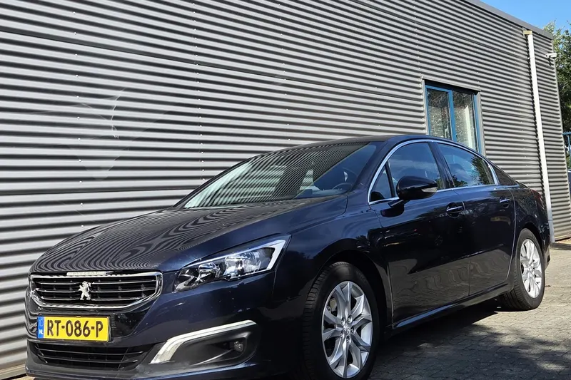 Peugeot 508 (2015)