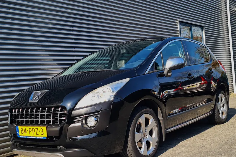 Peugeot 3008 (2011)