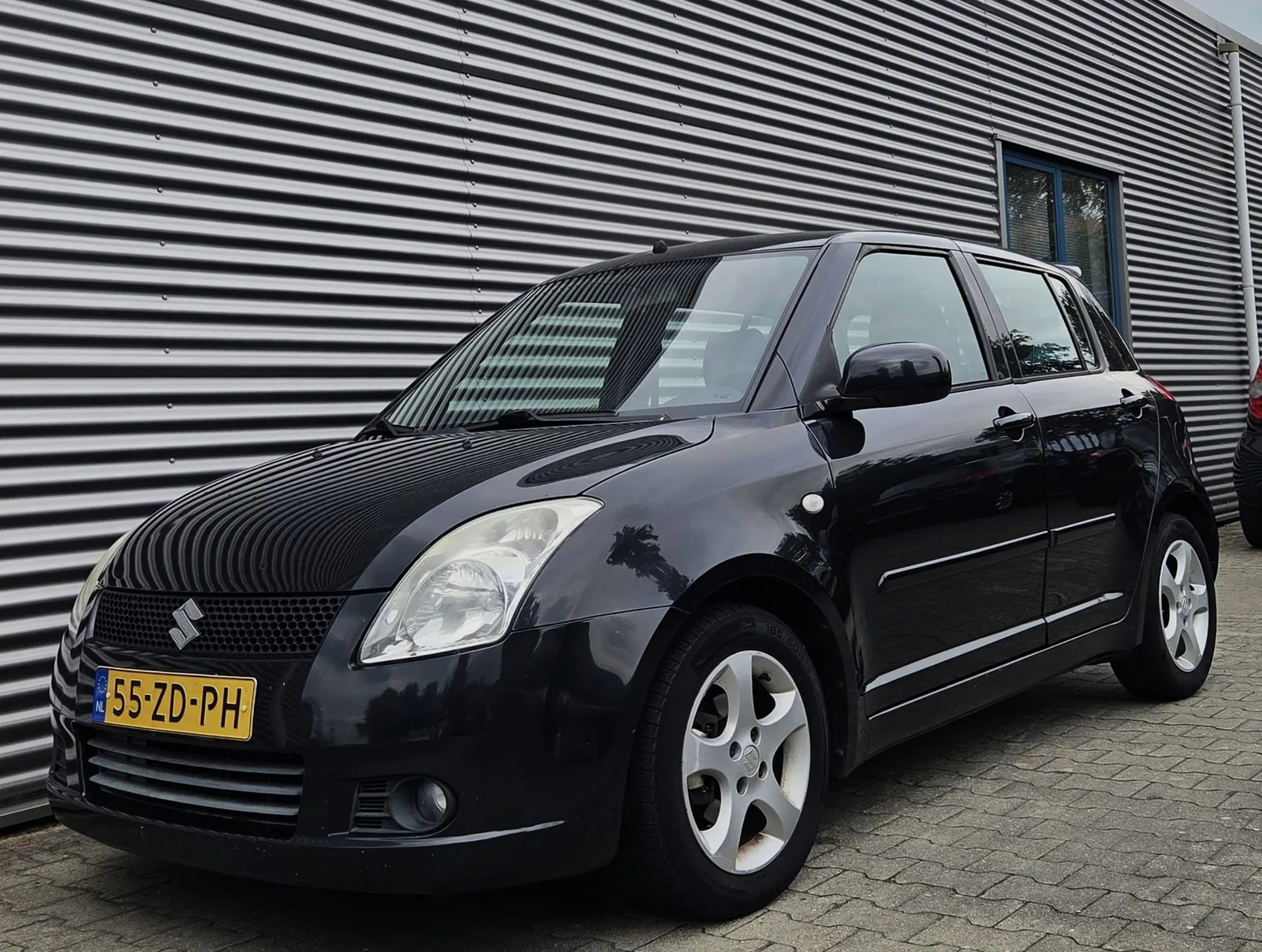 Suzuki Swift (2008) — foto 1