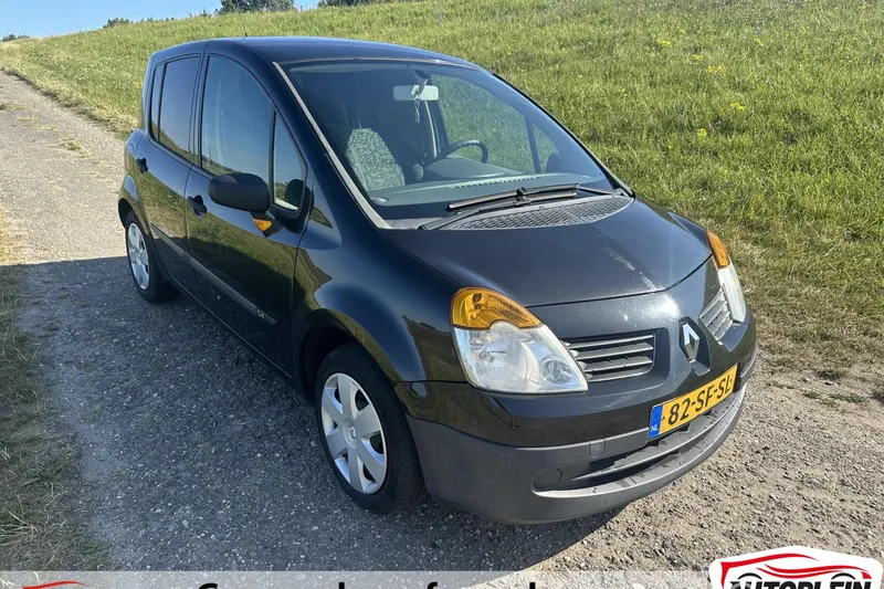 Renault Modus (2005)
