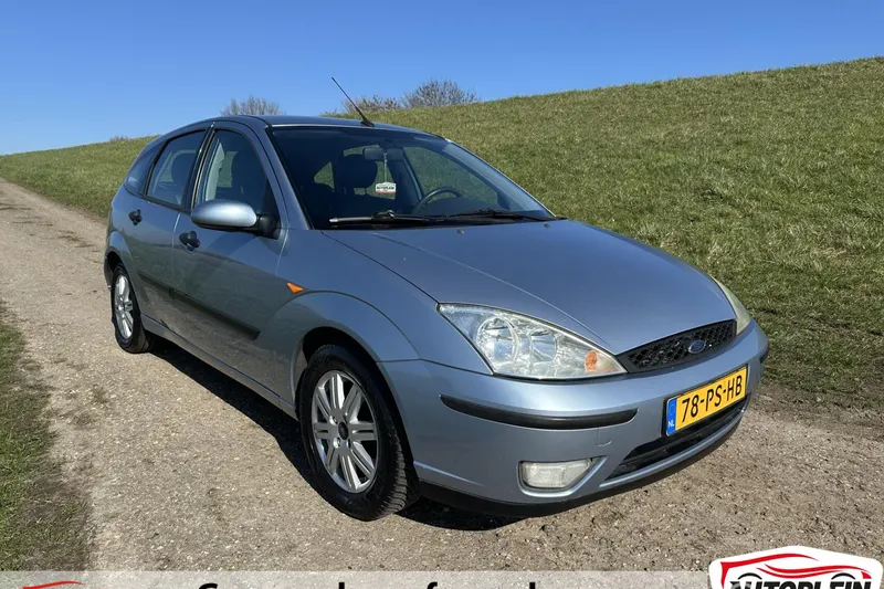 Ford Focus (2004)