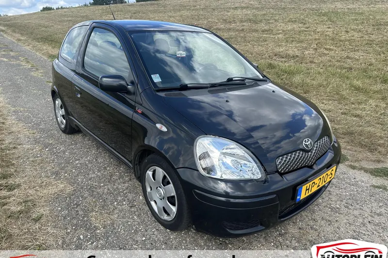 Toyota Yaris (2004)
