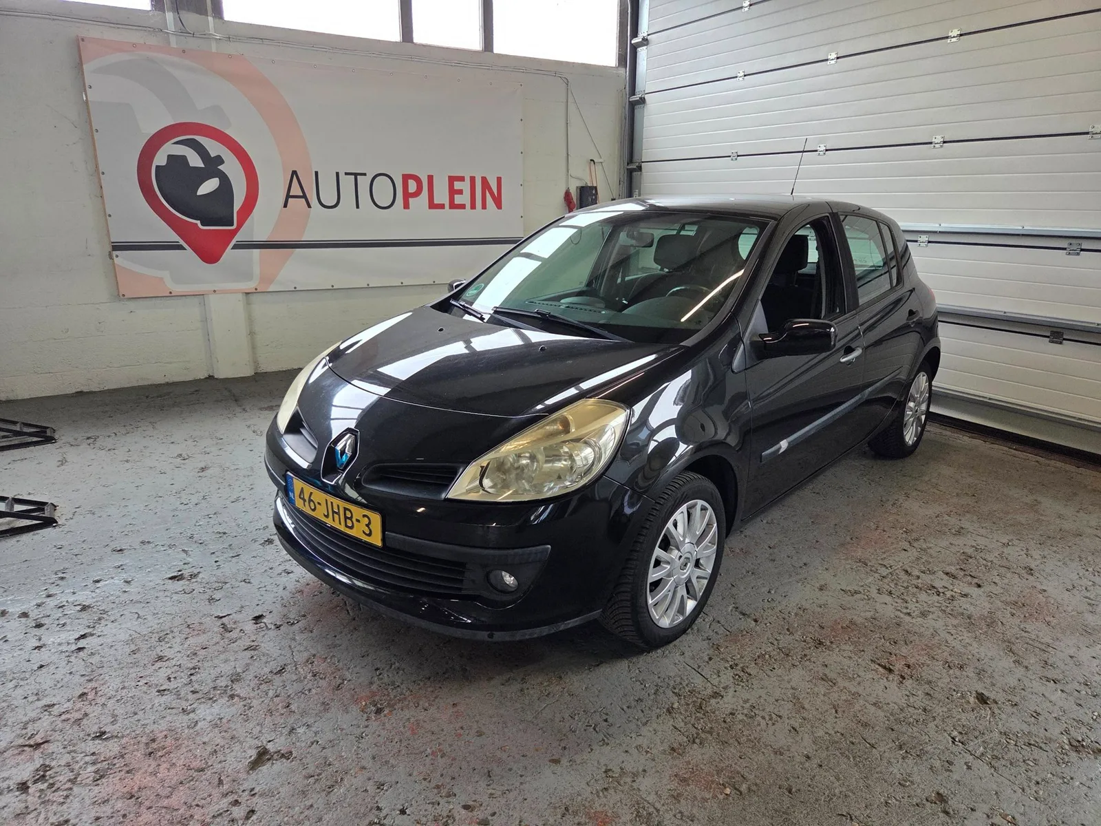 Renault Clio (2009) — foto 1