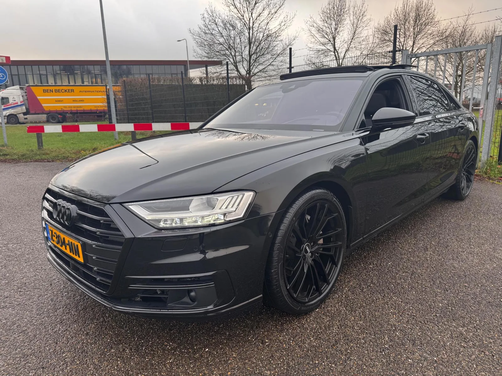 Audi A8 (2019) — foto 1